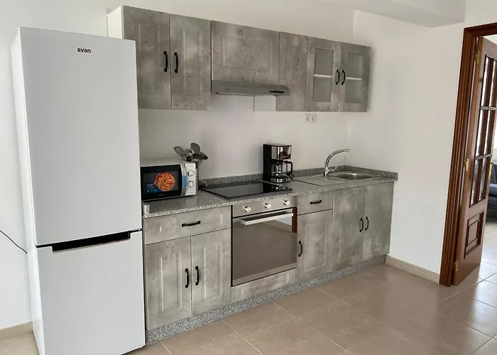 Second Floor Near The 아파트