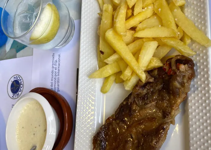 아파트 Second Floor Near The Esteiro-Muros