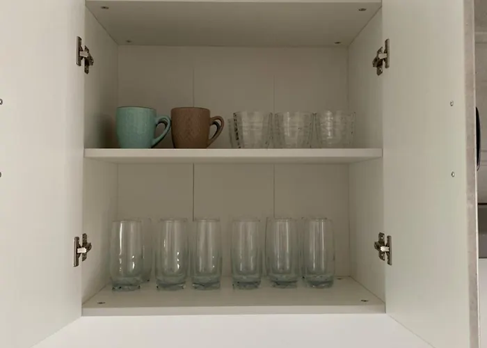 아파트 Second Floor Near The *